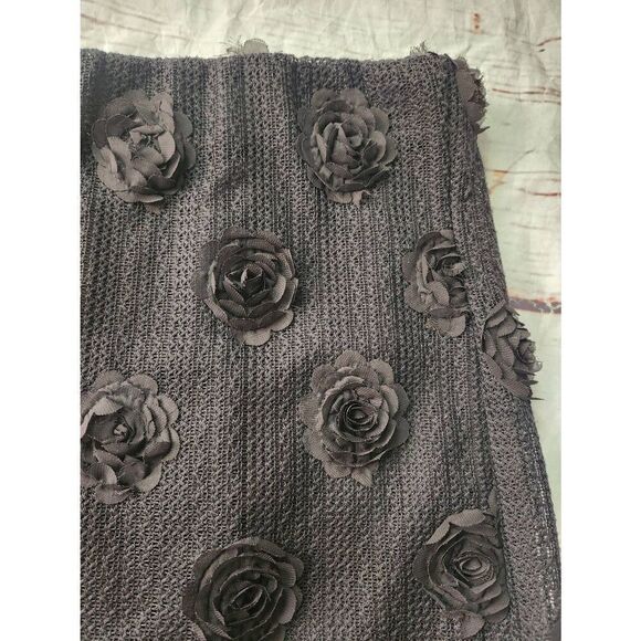 Bailey/44 3D Rosette Applique Midi Skirt Size Small NWT - Picture 3 of 5